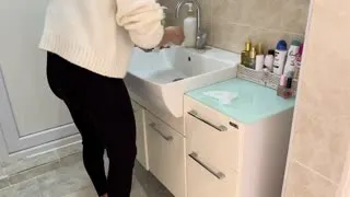 Sare Vlog – Makyaj ürünlerini temizleyelim Part 2