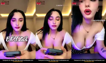 Beyza’nın Mini Etekli Çıplak Yayında