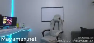 MayaMax Fansly ifşa – Boru döşemeye gelen usta evdeki üniversiteli kıza döşedi